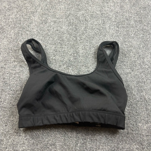 OFFLINE by Aerie Black Sweat Cardio Most Support Sports Bra size Medium - Picture 1 of 5
